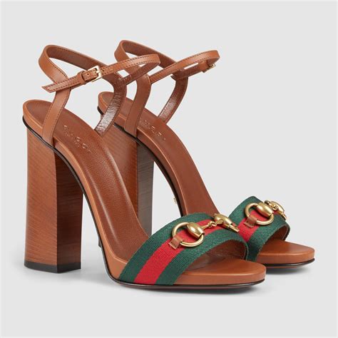 gucci t strap sandal